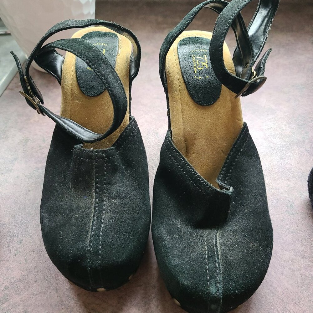 725 Originals Platform Clog Black with ankle wrap. sze 7.5 - Picture 2 of 7